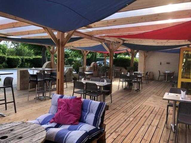 Logis Hotel Le Clos Saint Loup Bram Eksteriør billede