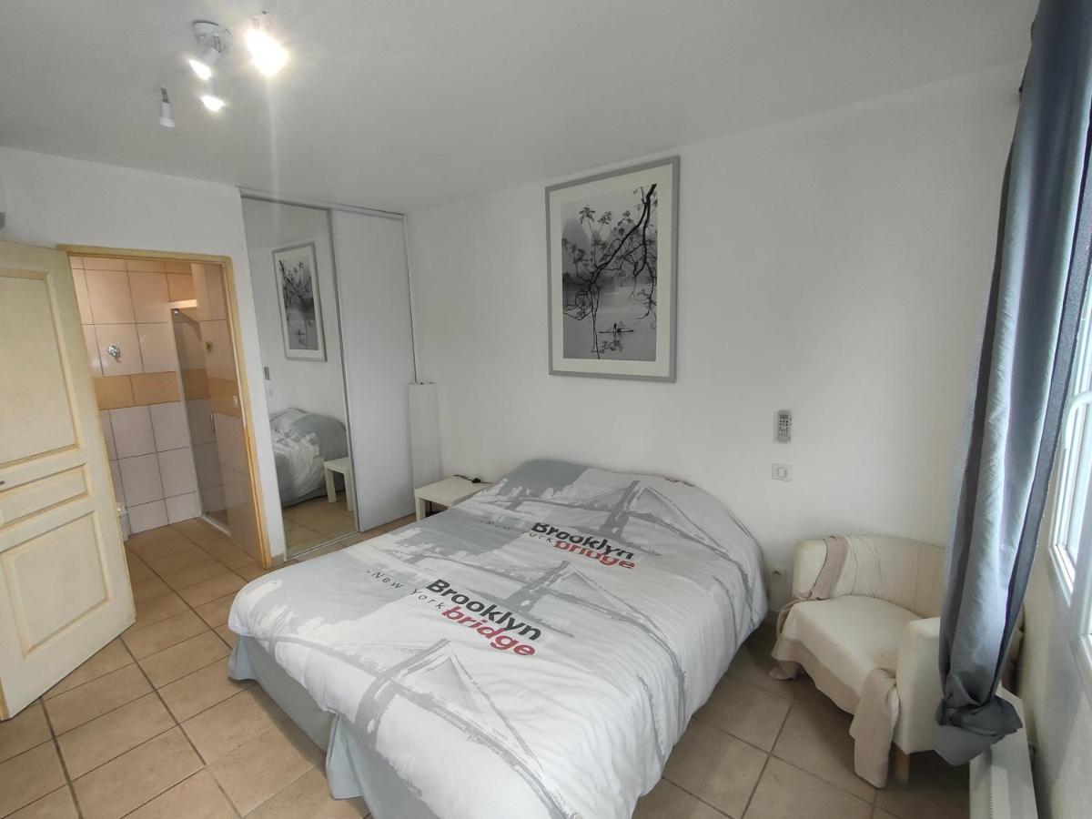 Logis Hotel Le Clos Saint Loup Bram Eksteriør billede